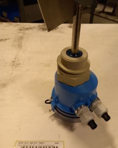 Rotating paddle level limit switch 24V AC 75mm